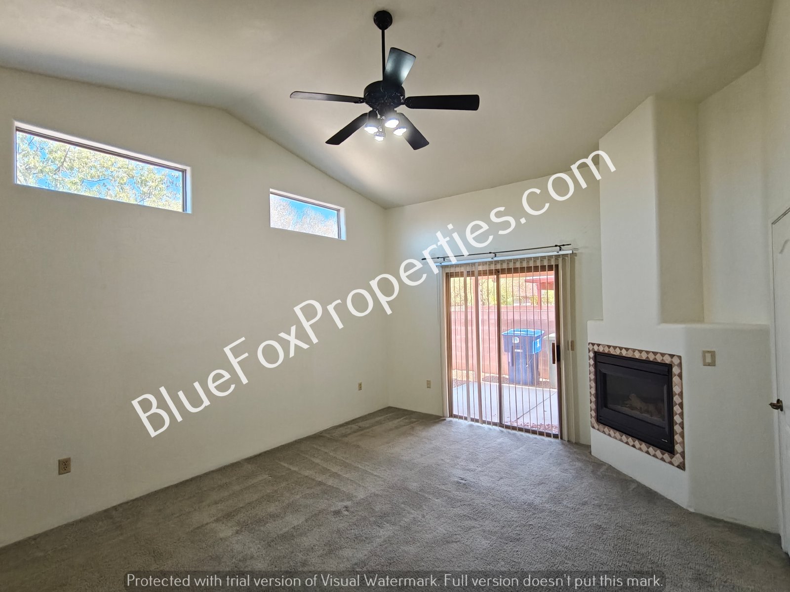 Beautiful home with two fireplaces, stunning archways and an open living area! property image
