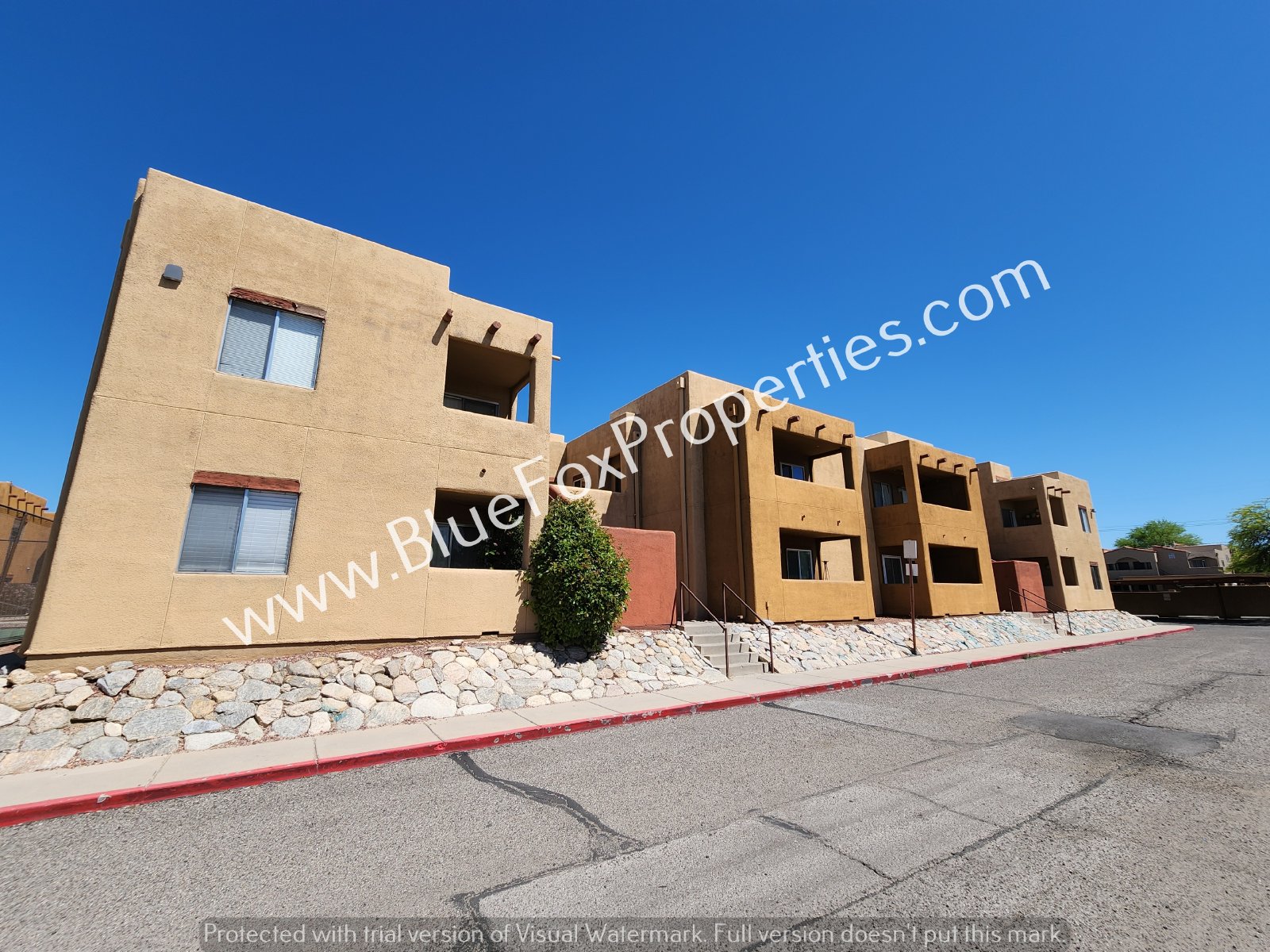 1810 E Blacklidge Dr #812 property image