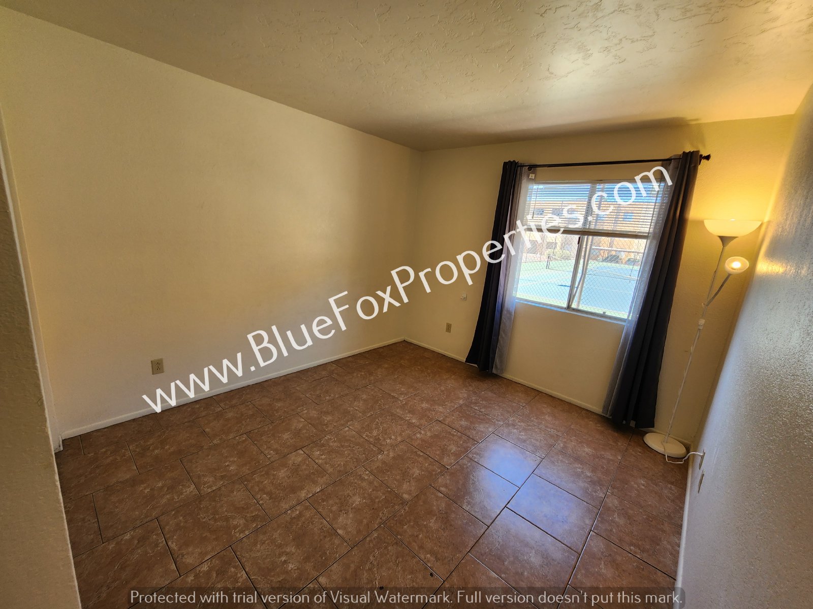 1810 E Blacklidge Dr #812 property image