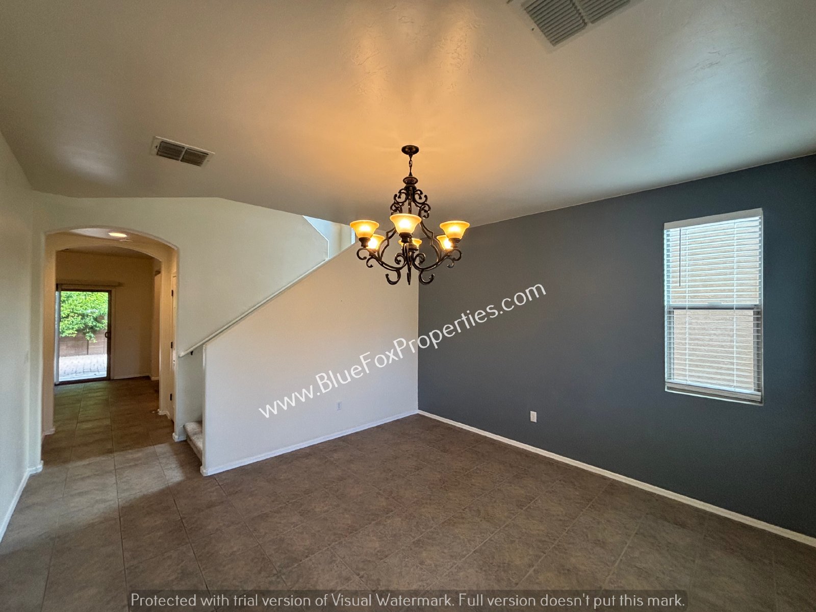 1590 W Blue Horizon St property image