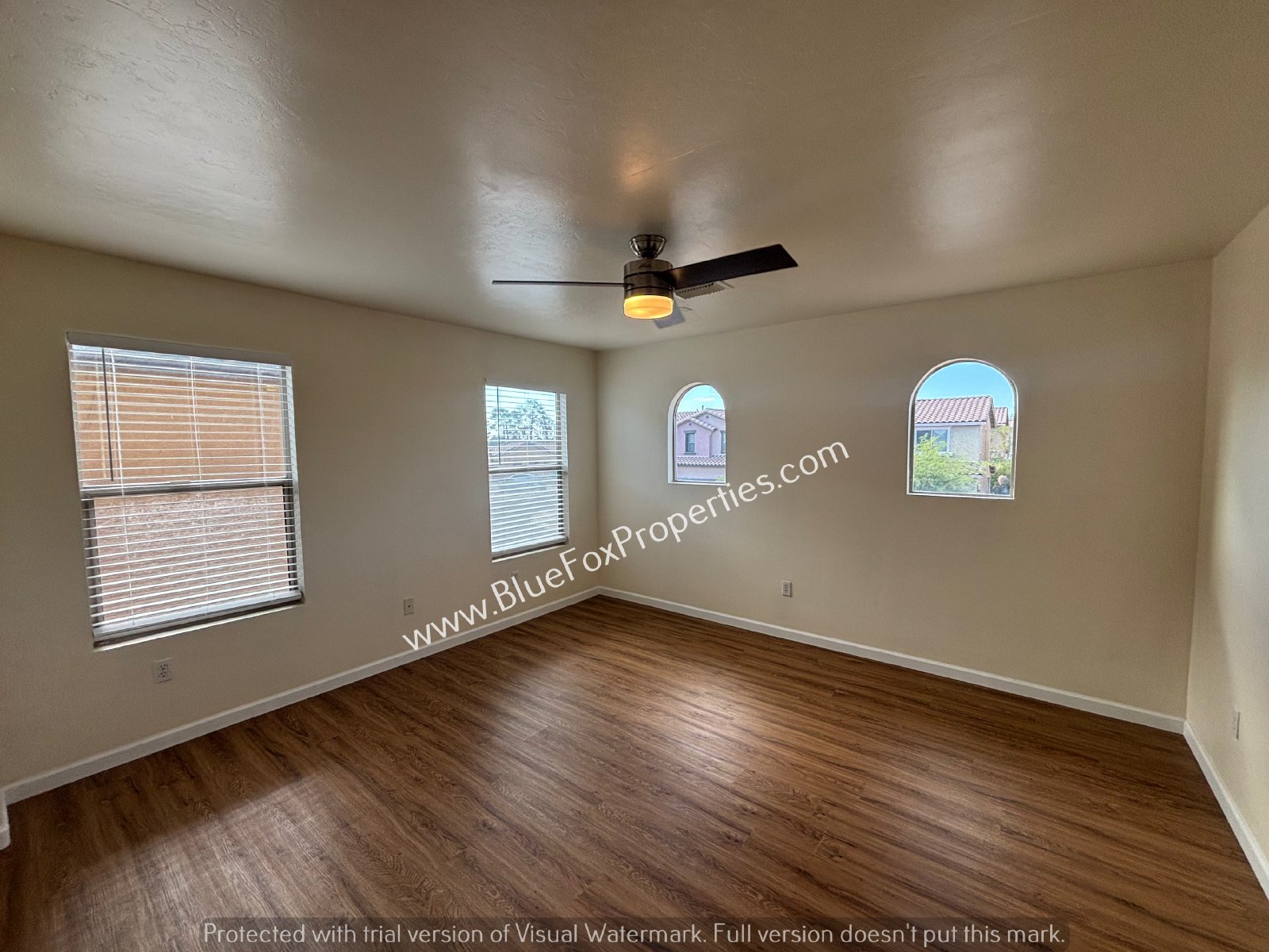 1590 W Blue Horizon St property image