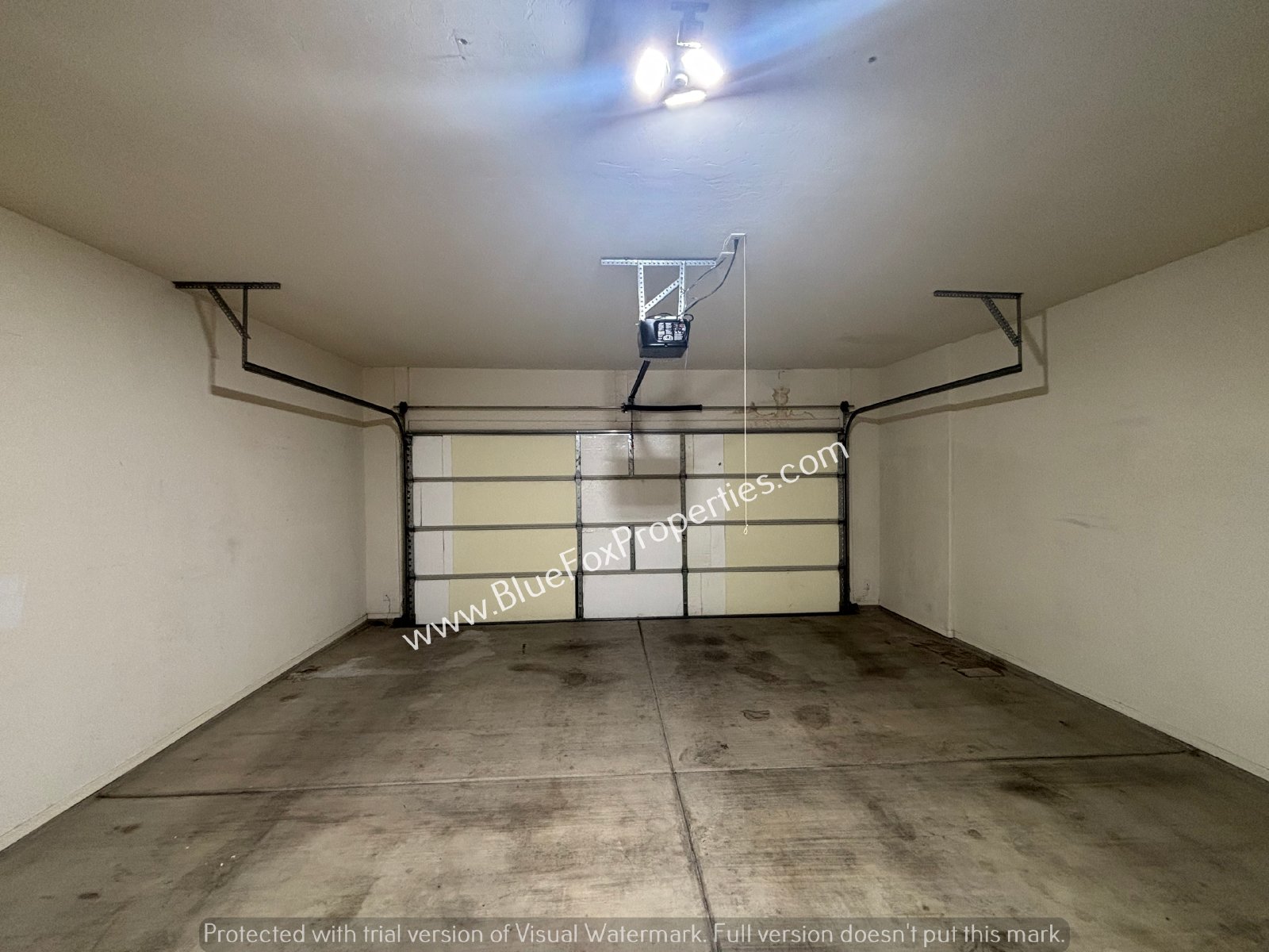 1590 W Blue Horizon St property image