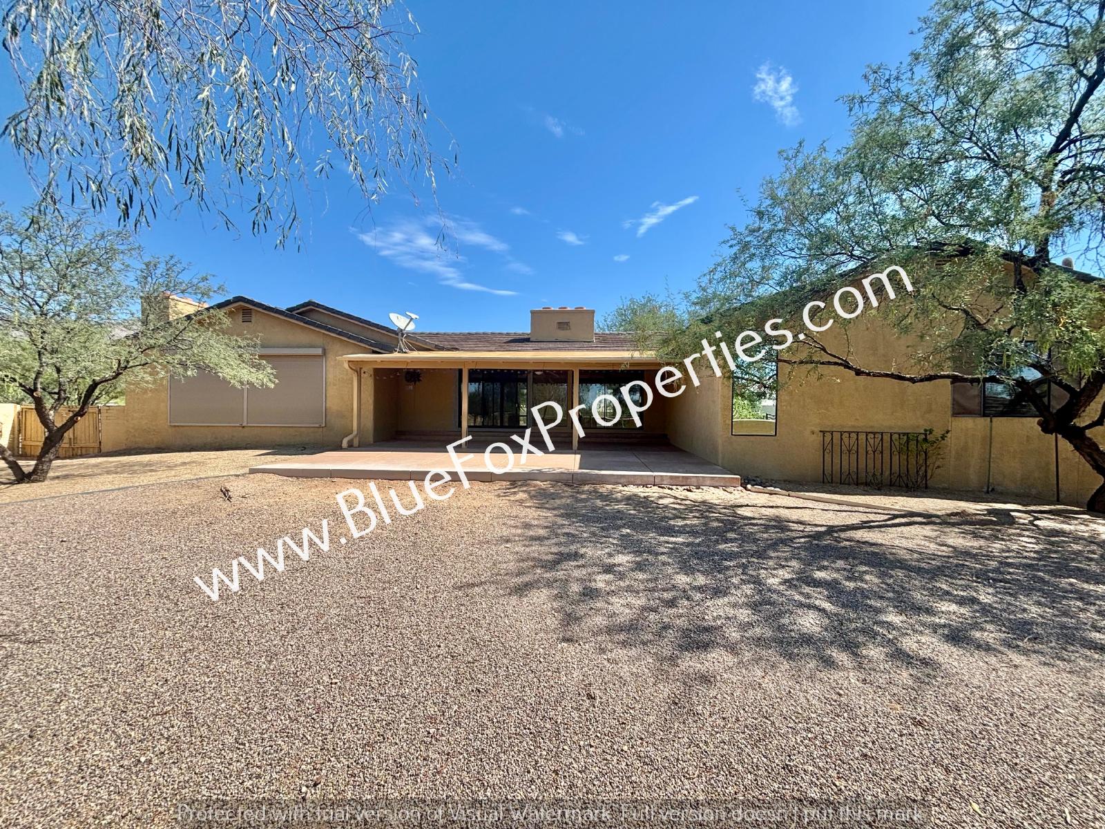 4340 E Cerrada Del Charro property image