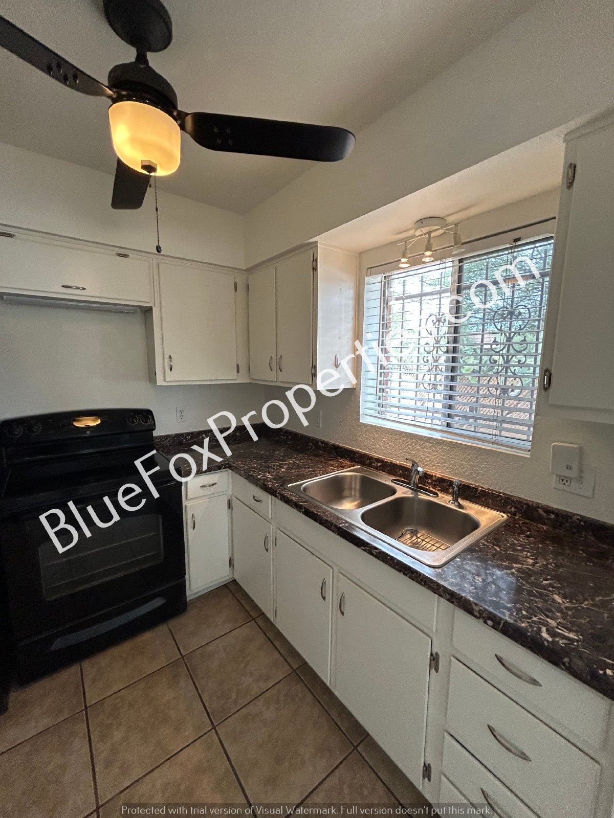949 N Montezuma Ave Unit 2 property image