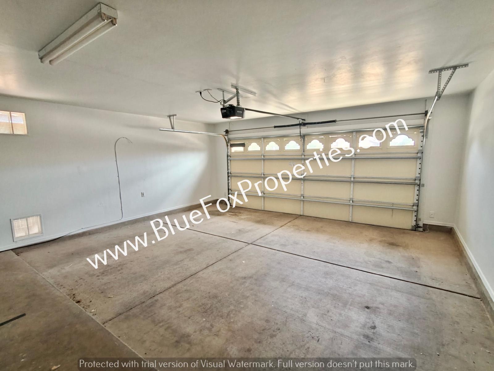 10429 E Oakbrook St property image