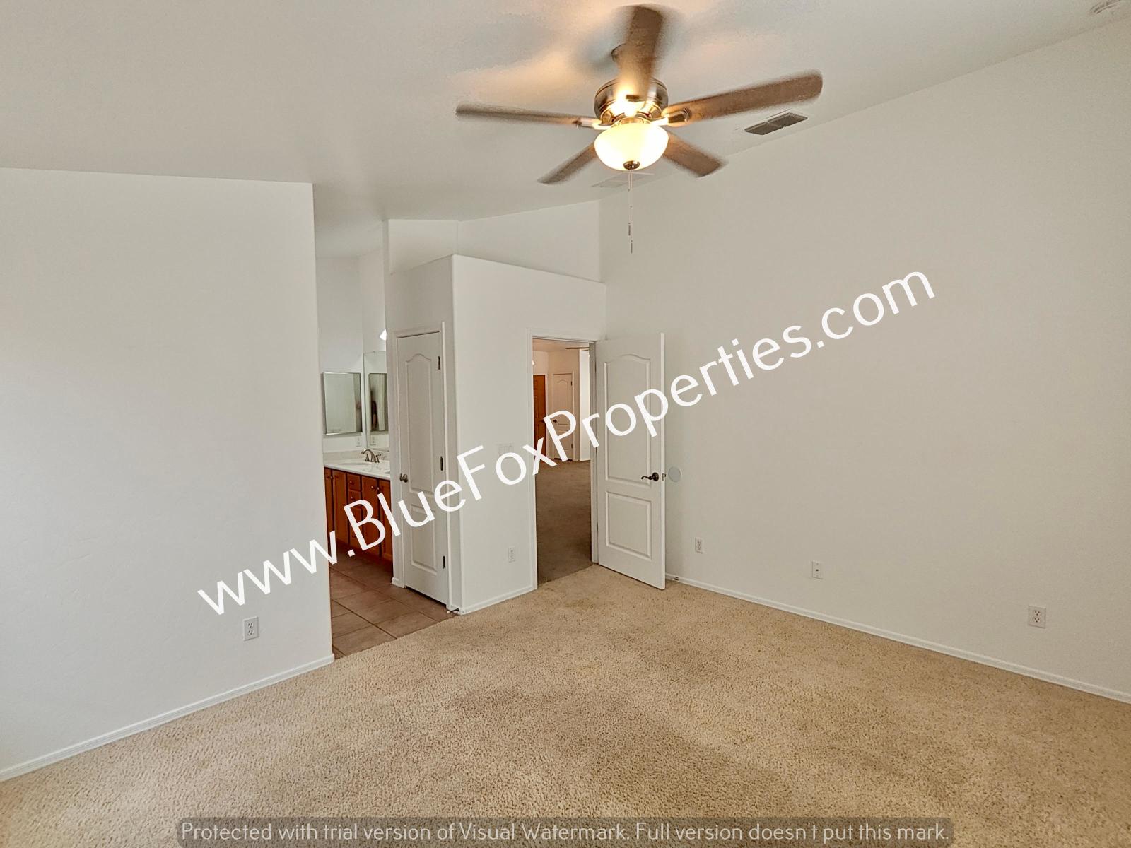 10429 E Oakbrook St property image