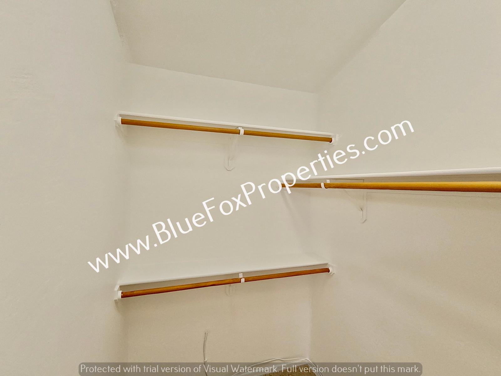 10429 E Oakbrook St property image