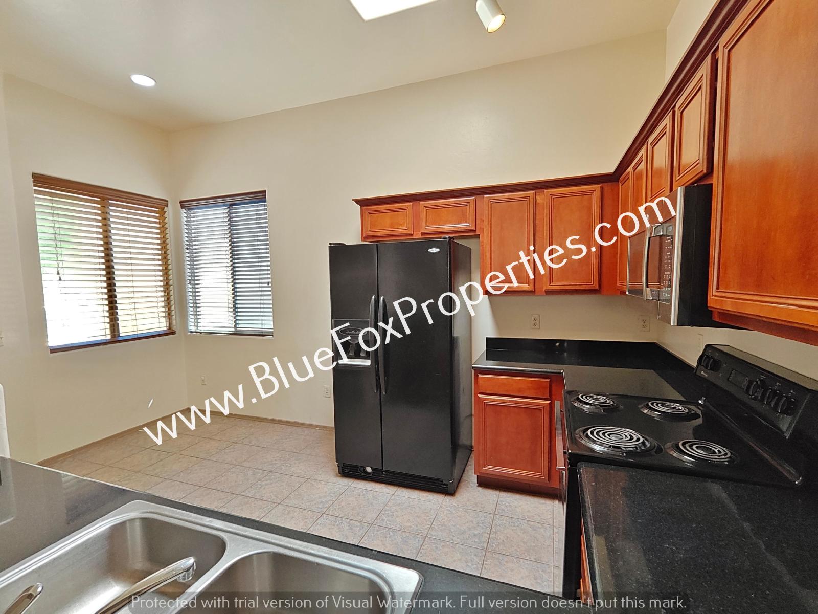 5541 North Silver Stream Way property image