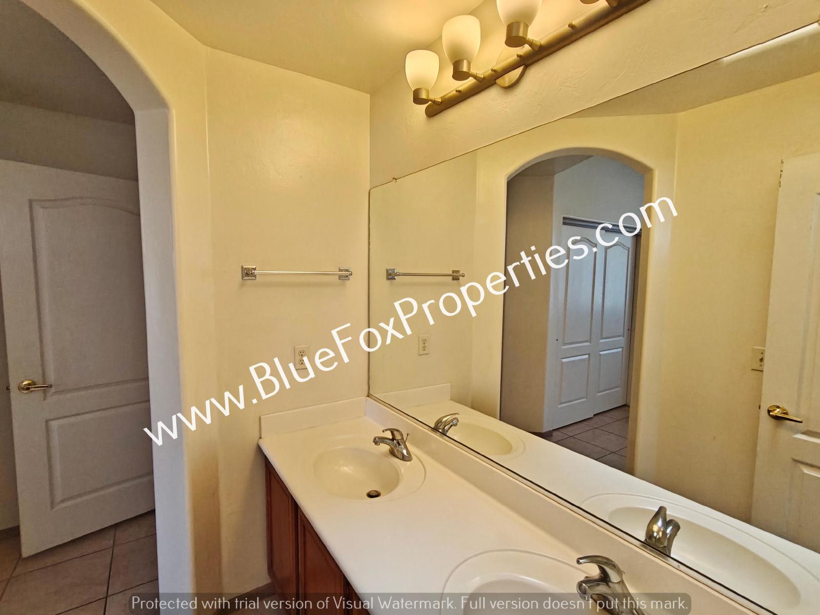 5541 North Silver Stream Way property image