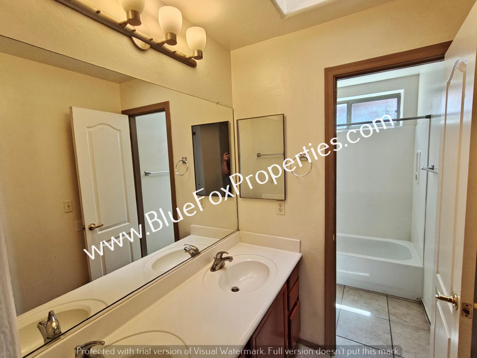 5541 North Silver Stream Way property image