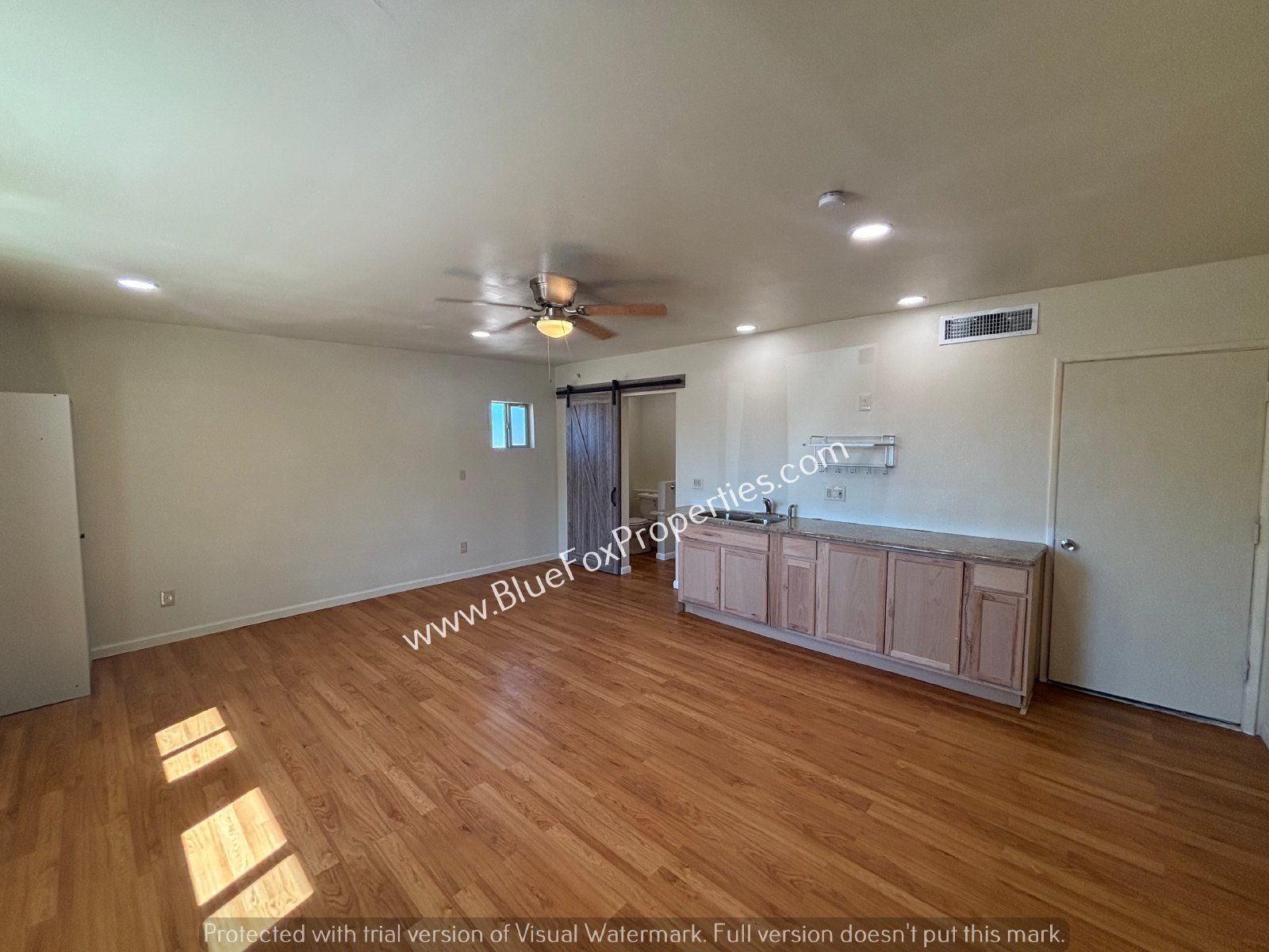 2490 W Dante Way property image