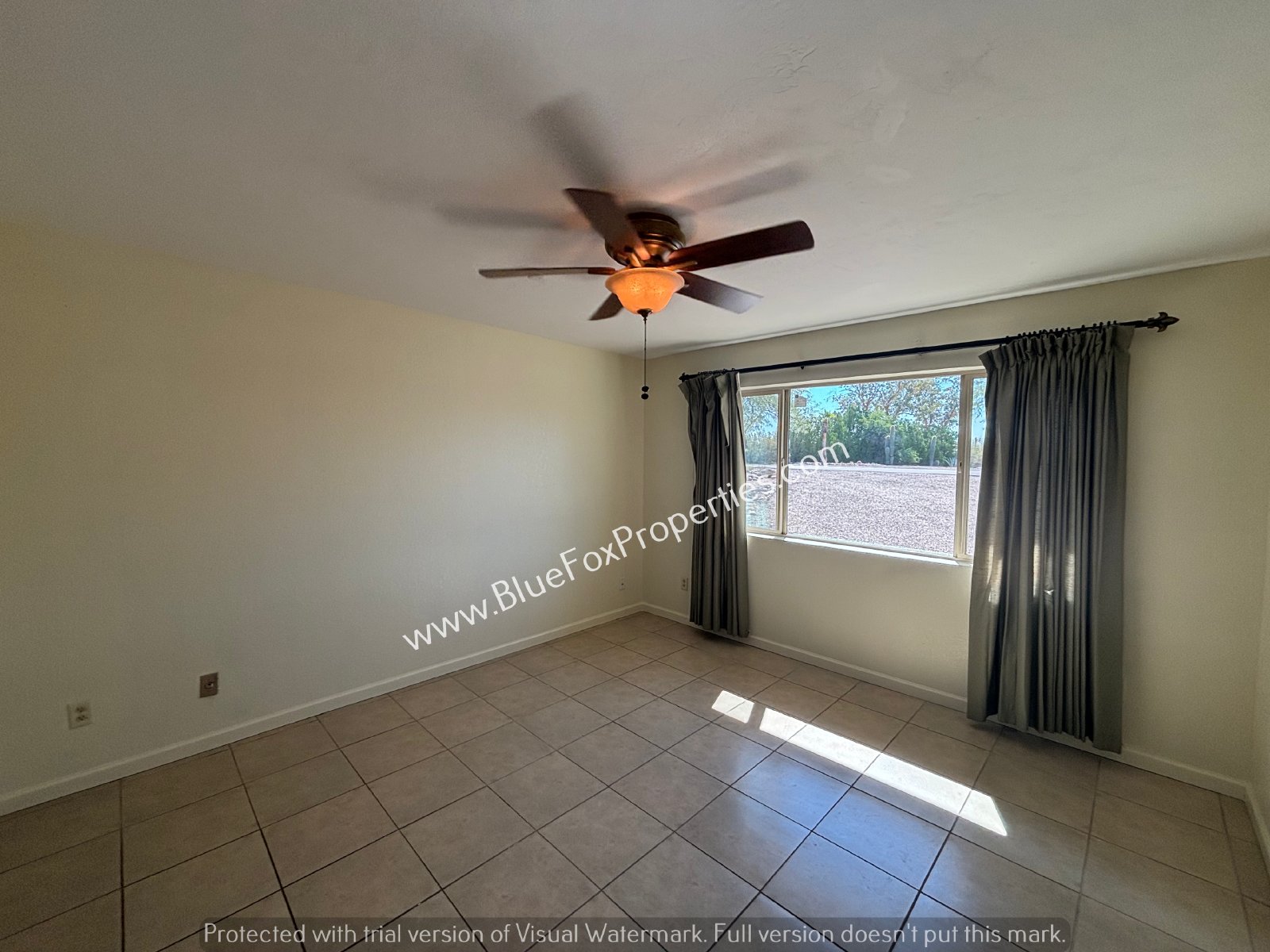2490 W Dante Way property image