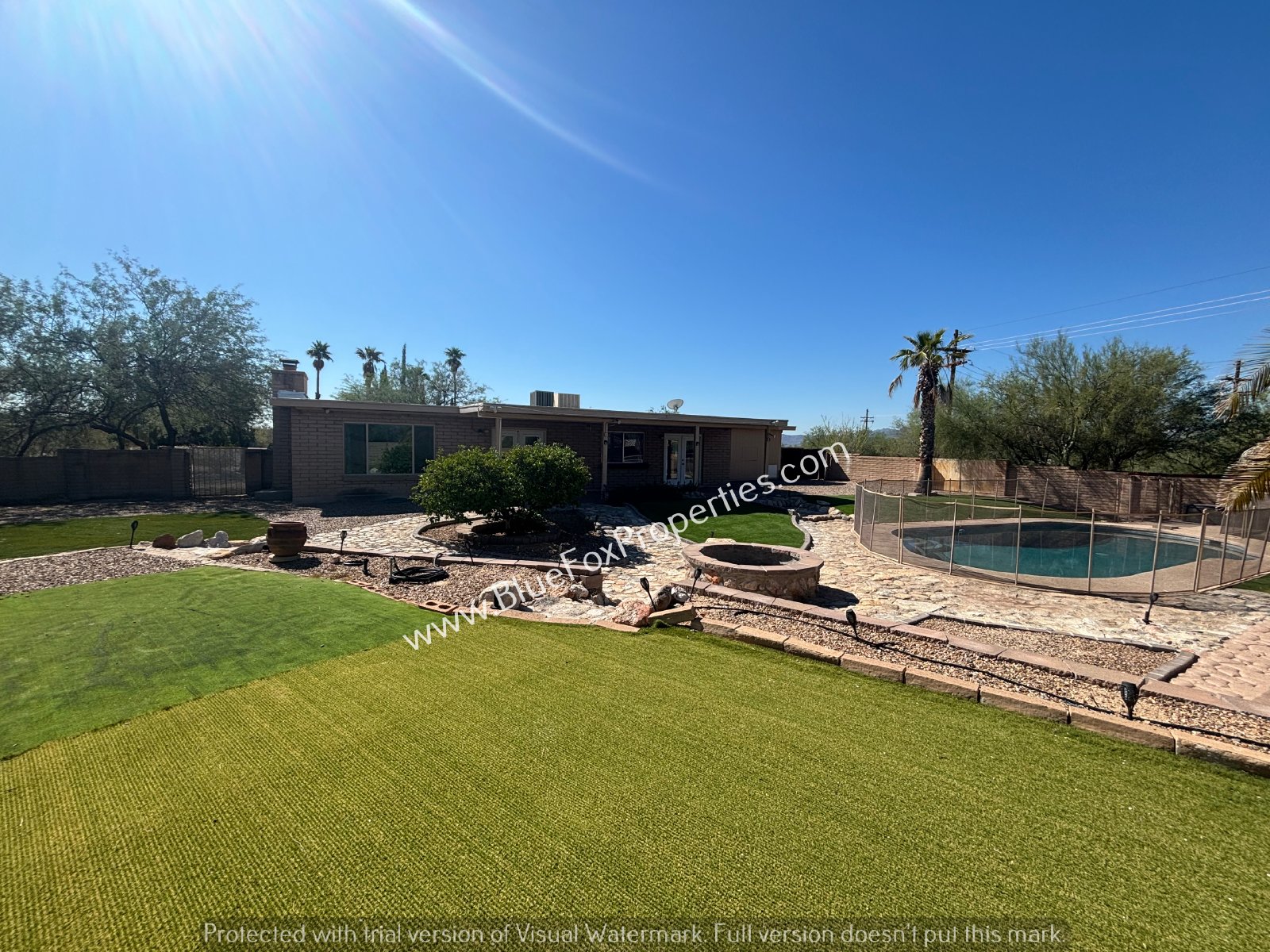 2490 W Dante Way property image