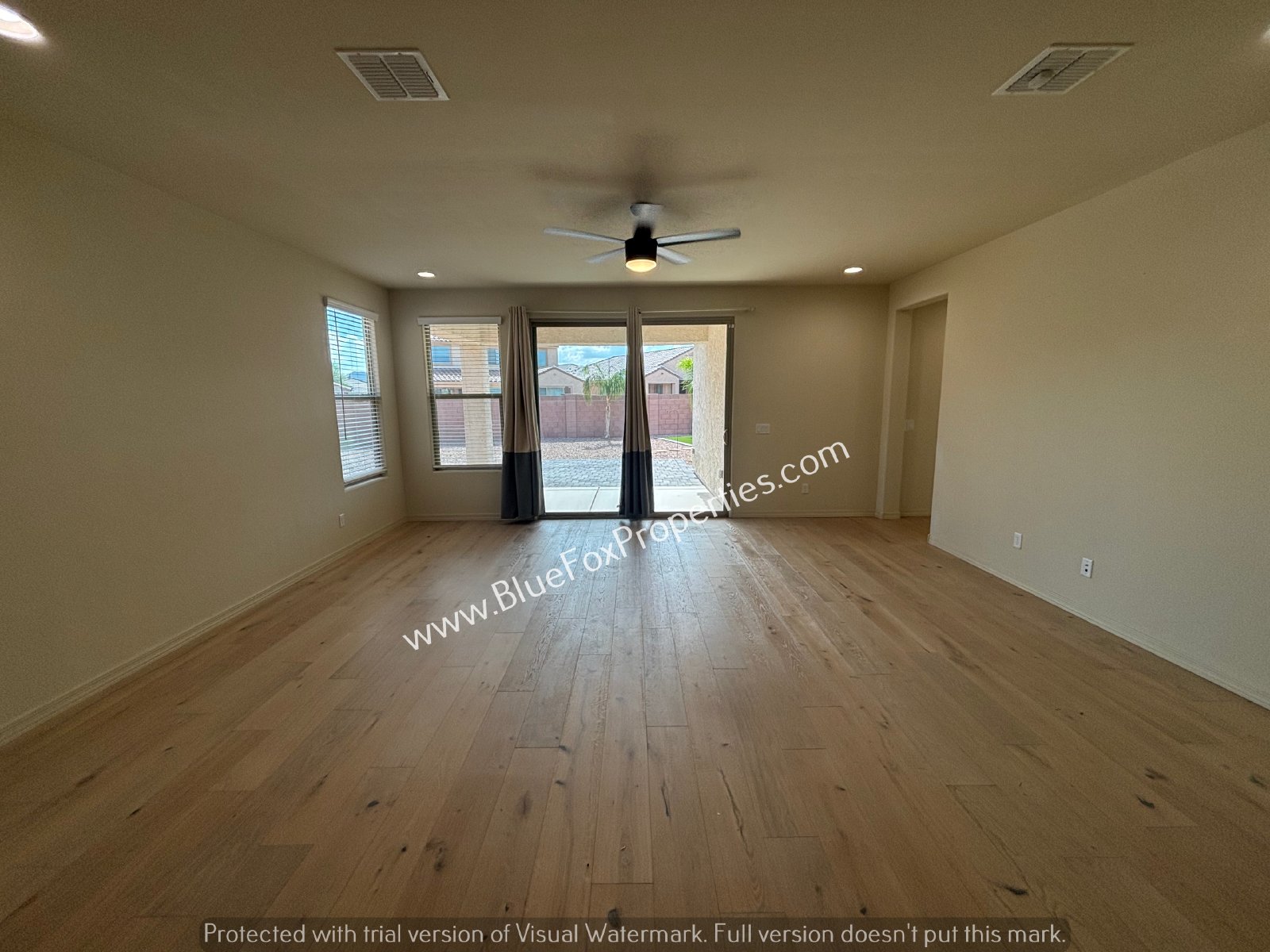 13384 E Knipe Place property image