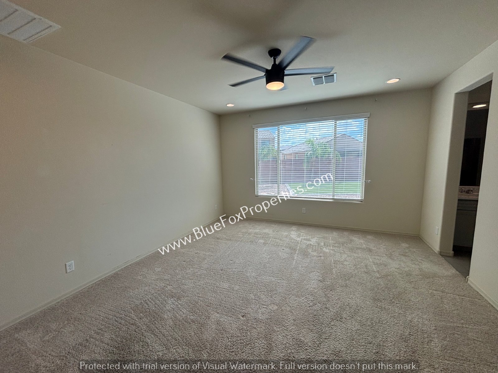 13384 E Knipe Place property image