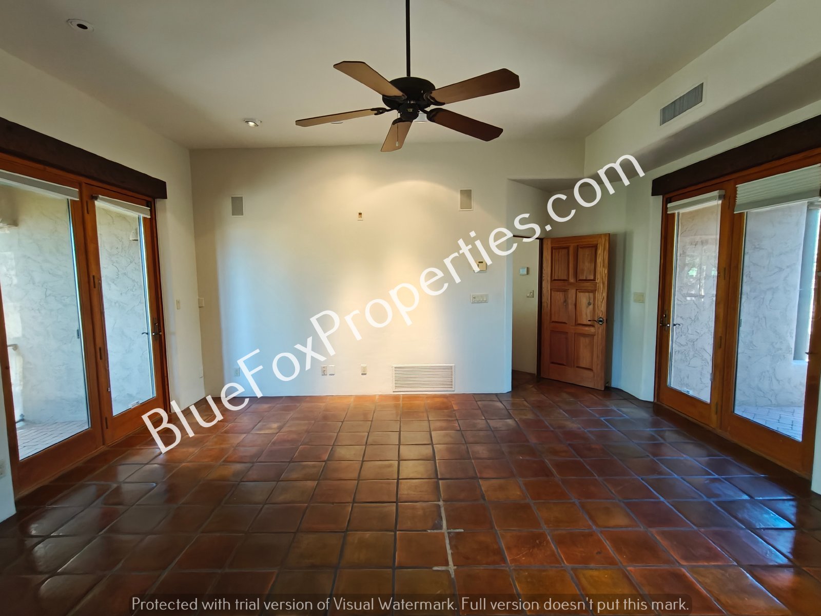 5661 E Shadow View Ct property image
