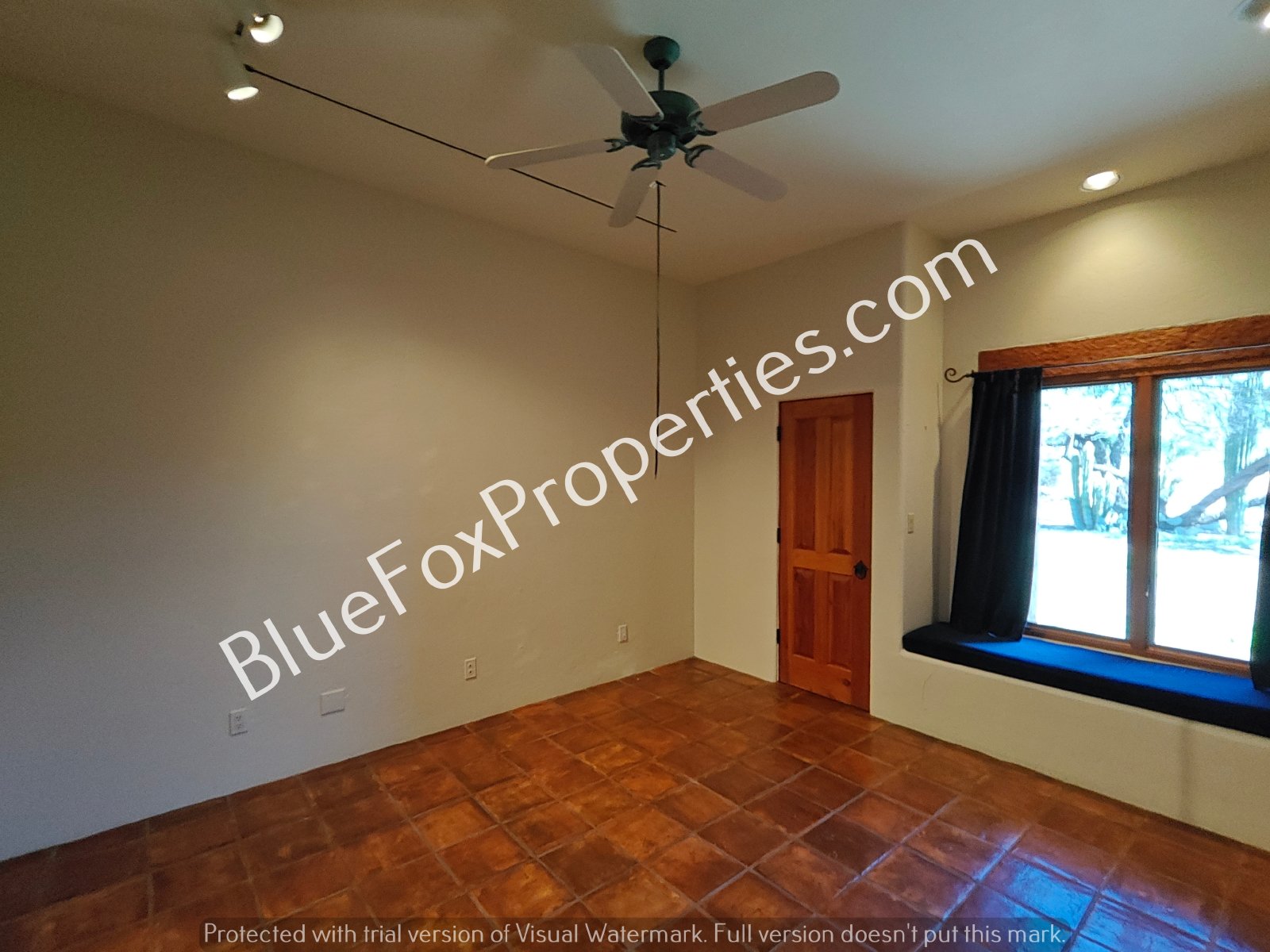 5661 E Shadow View Ct property image