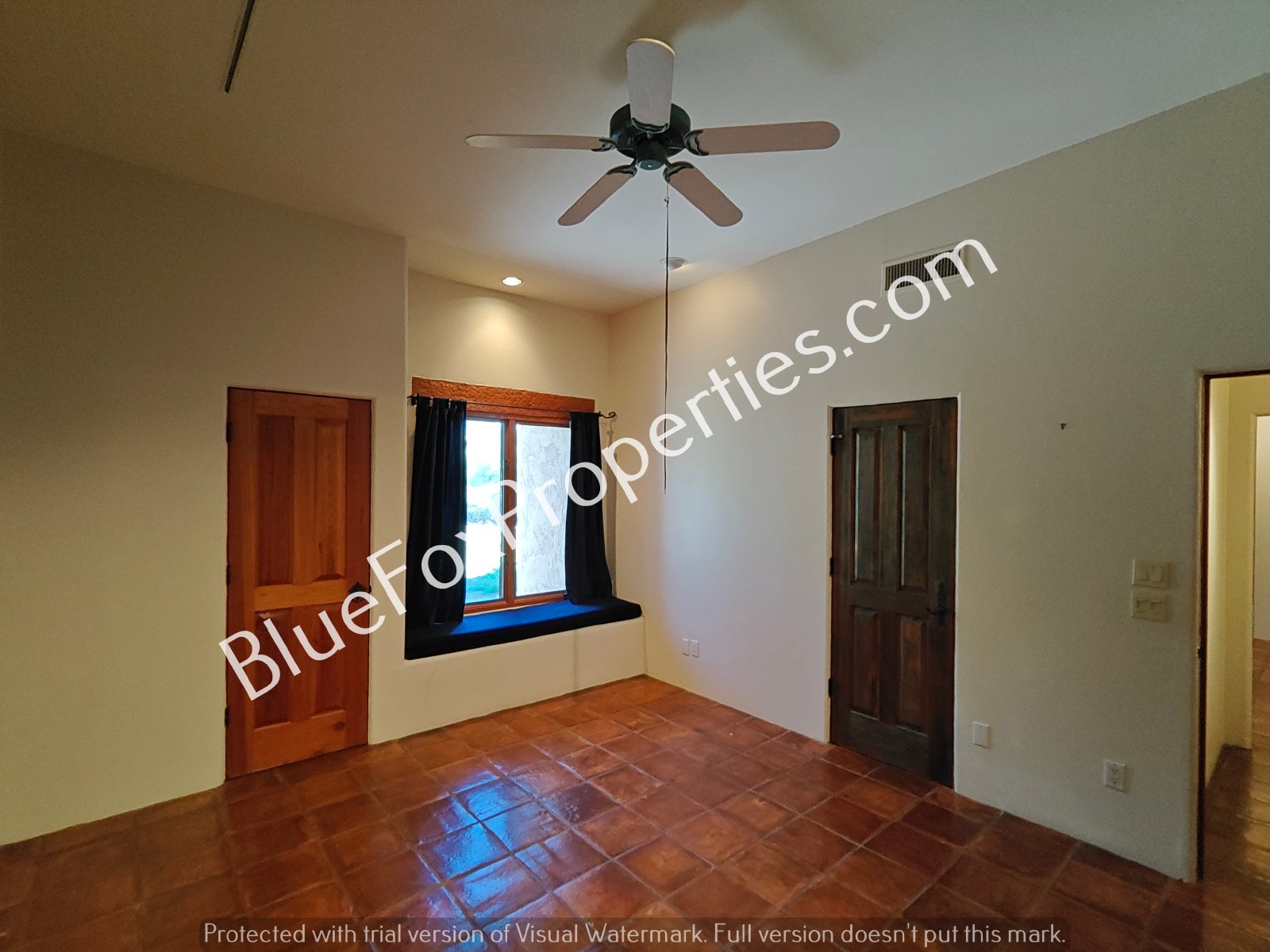 5661 E Shadow View Ct property image