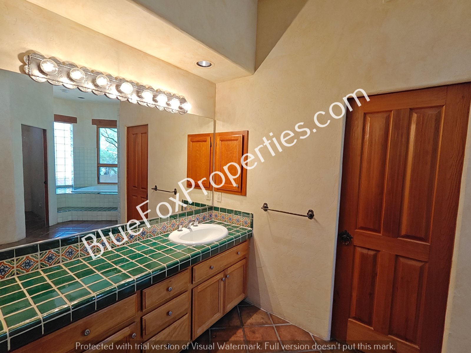 5661 E Shadow View Ct property image