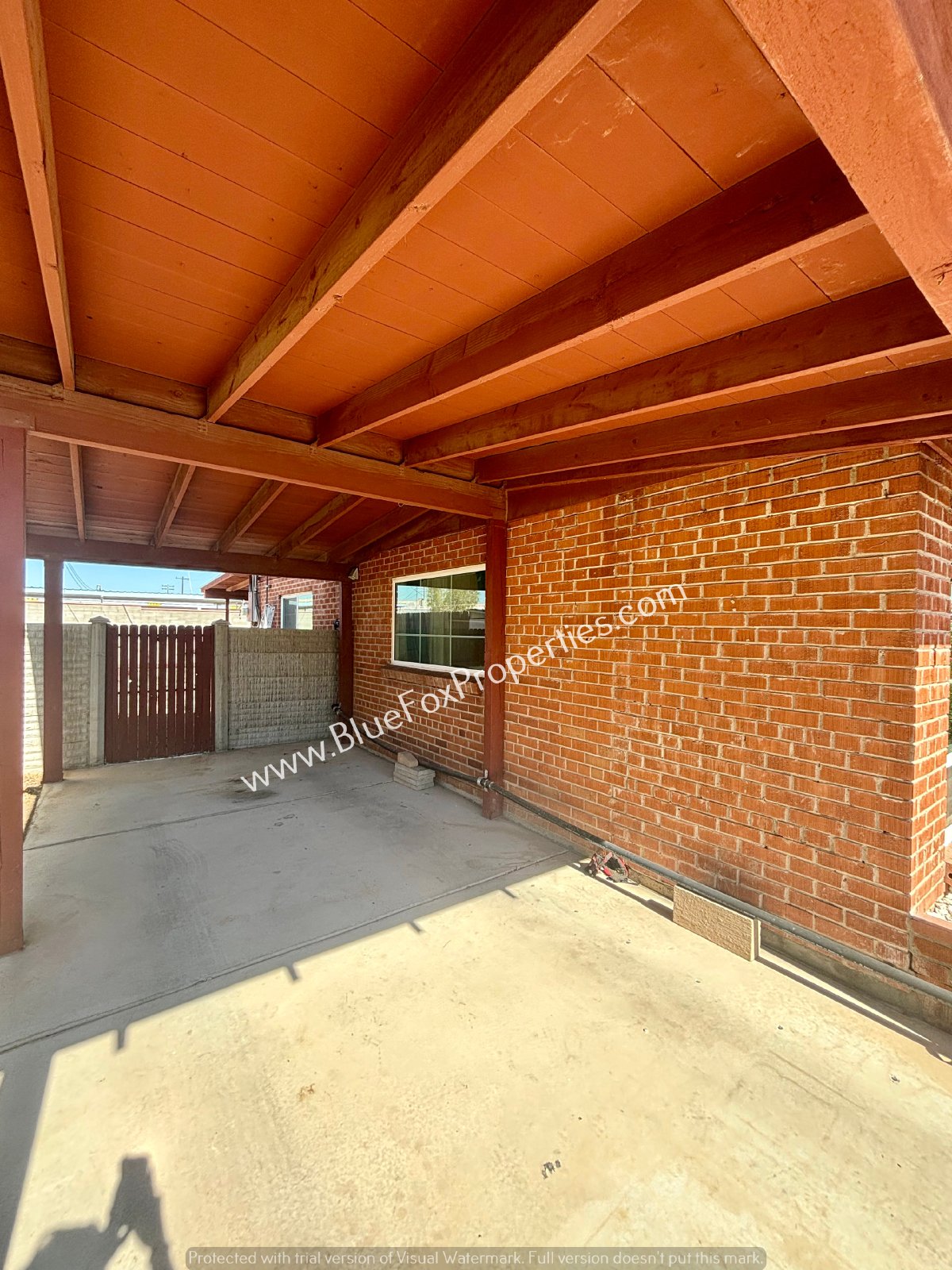 2627 N Euclid Ave property image