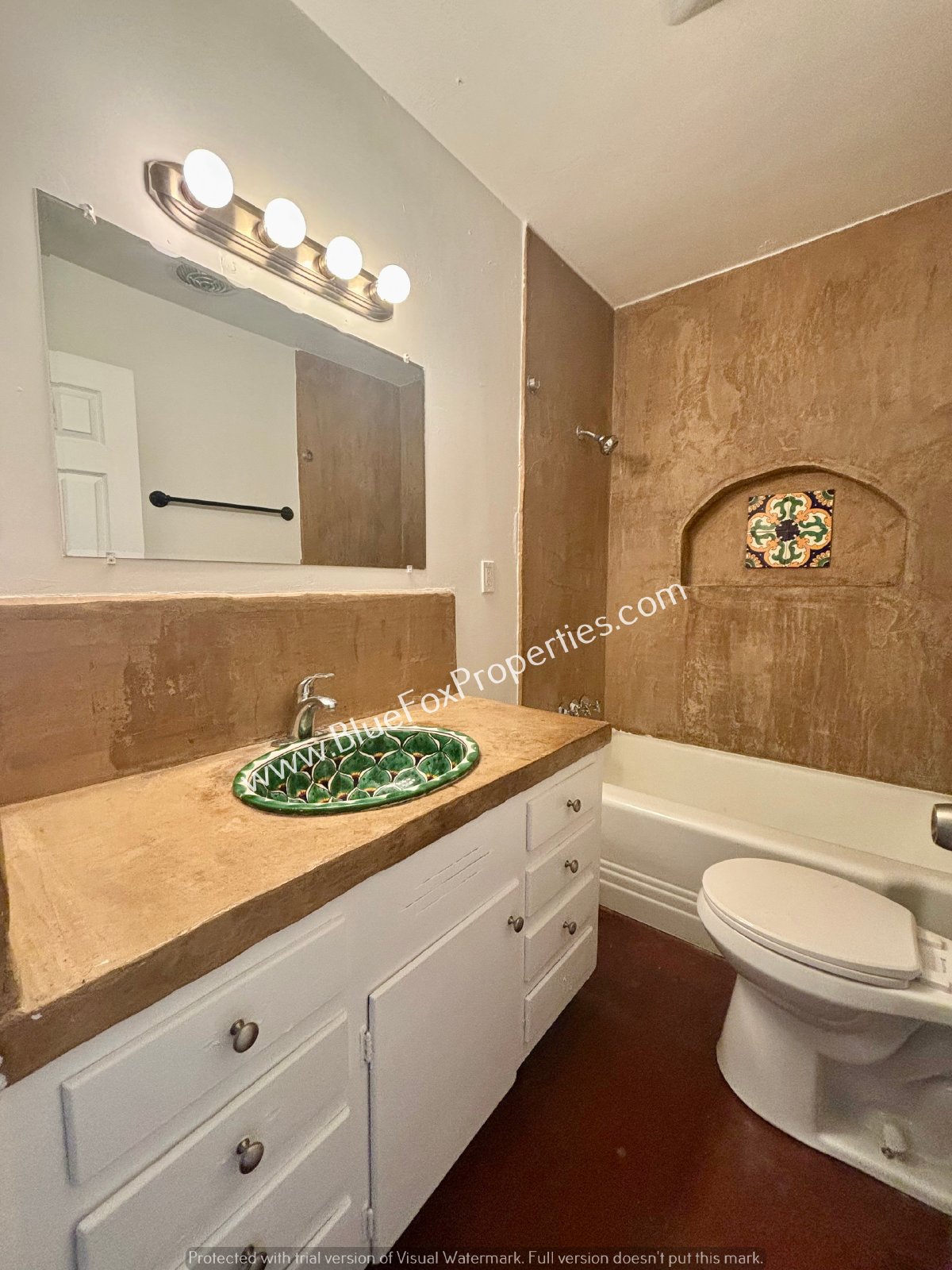 2627 N Euclid Ave property image