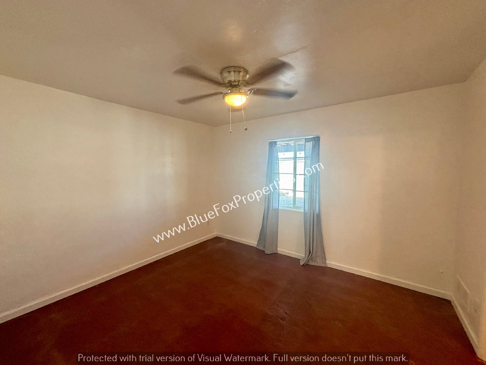 2627 N Euclid Ave property image