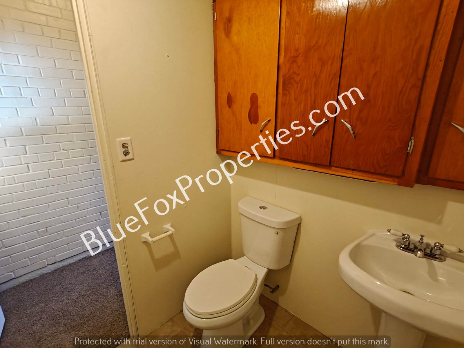 907 E Weymouth St property image