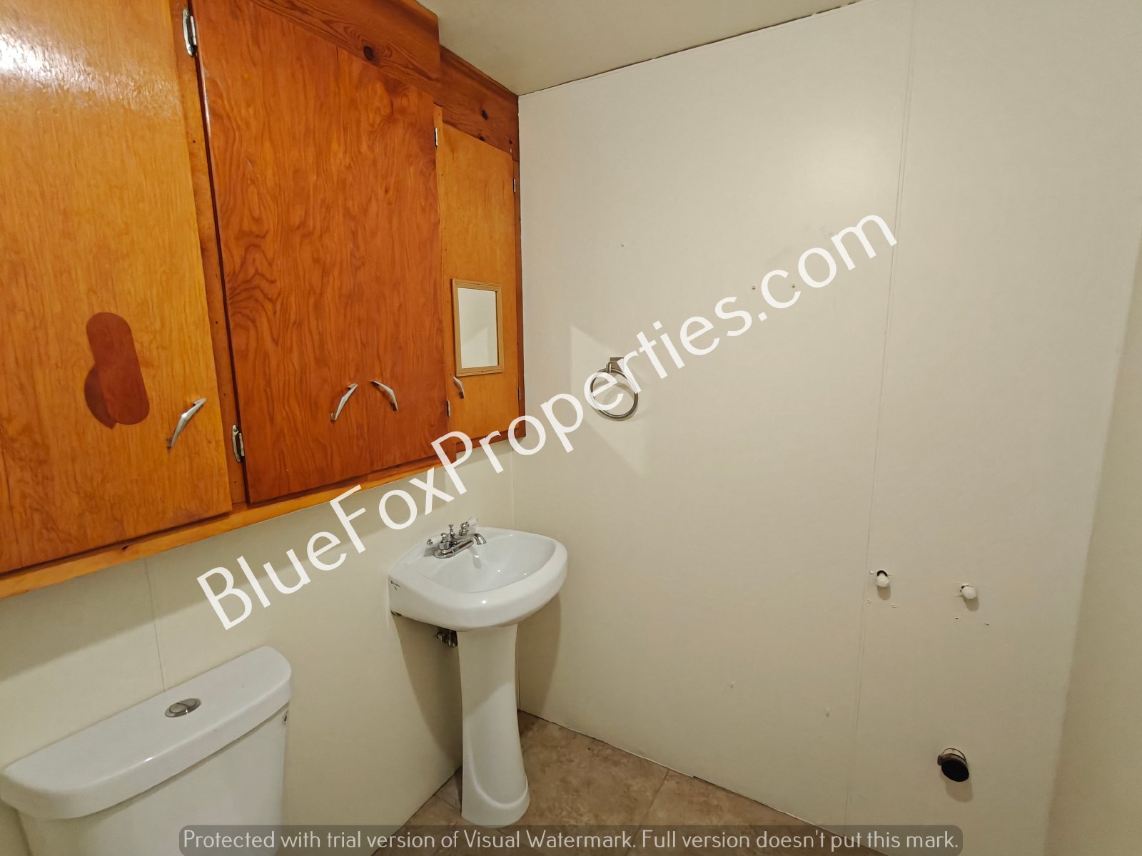 907 E Weymouth St property image