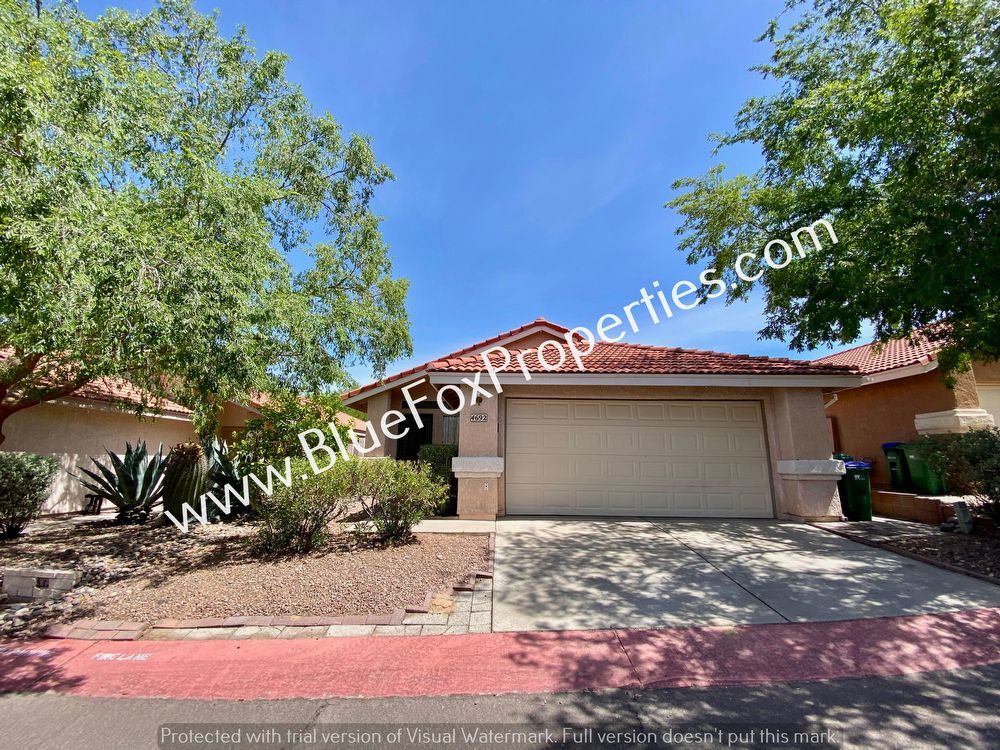 4692 W Knollside St property image