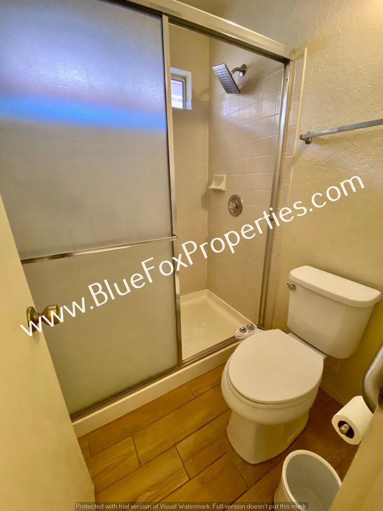 4692 W Knollside St property image