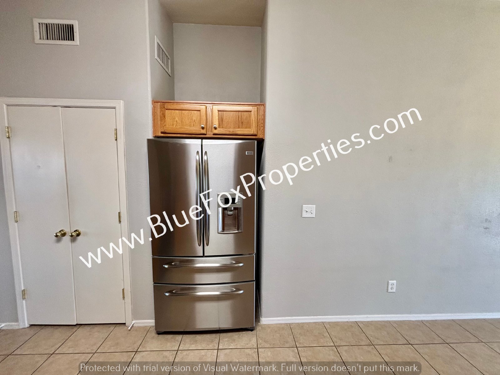 9495 N Winter Wren Ave property image