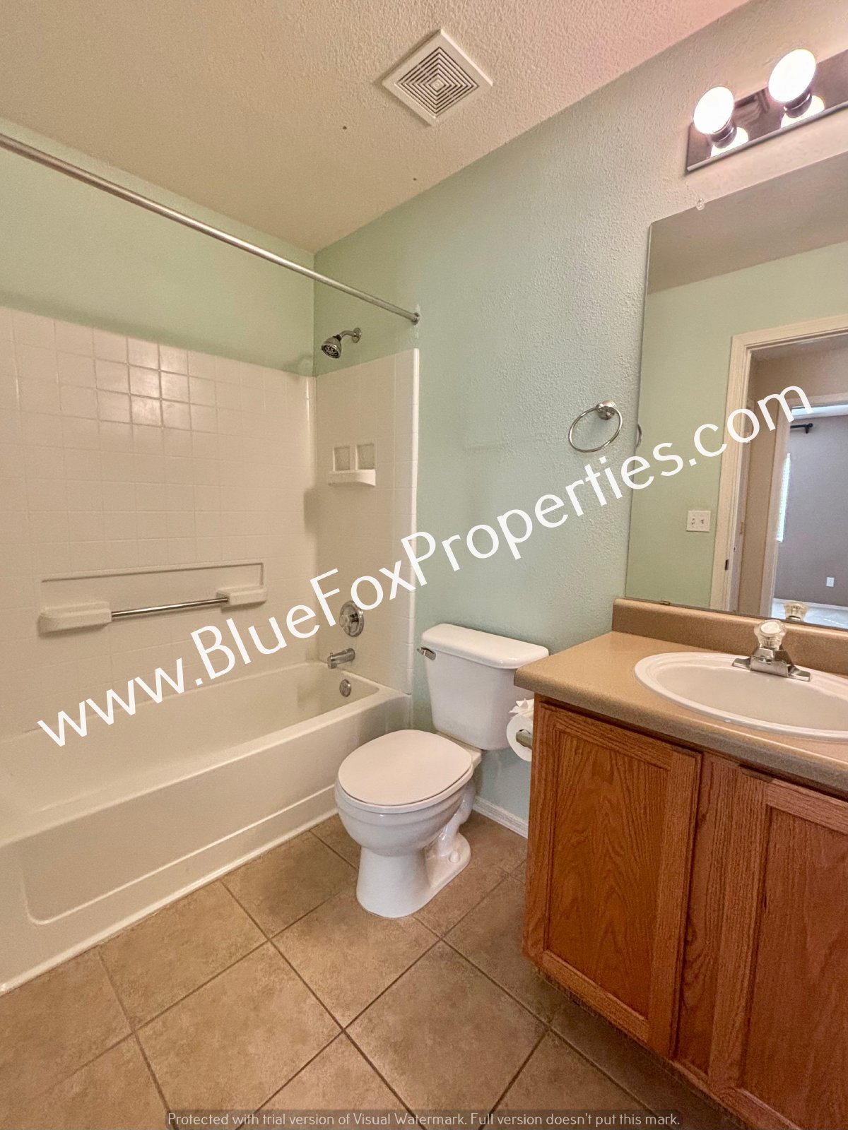 9495 N Winter Wren Ave property image