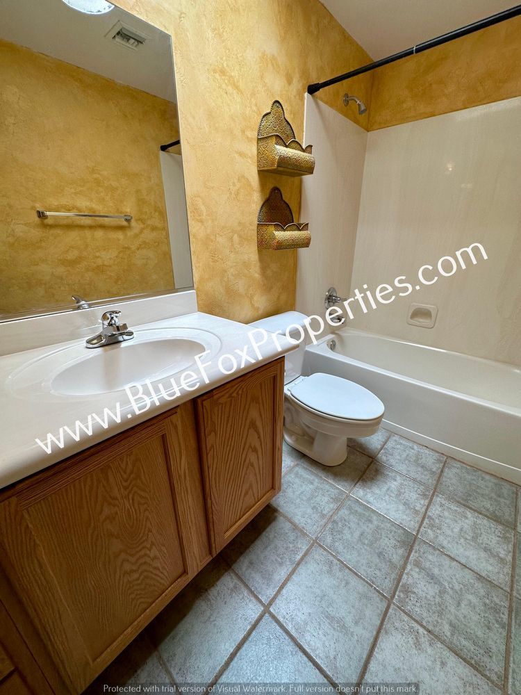 4814 N Castle Ridge Road property image