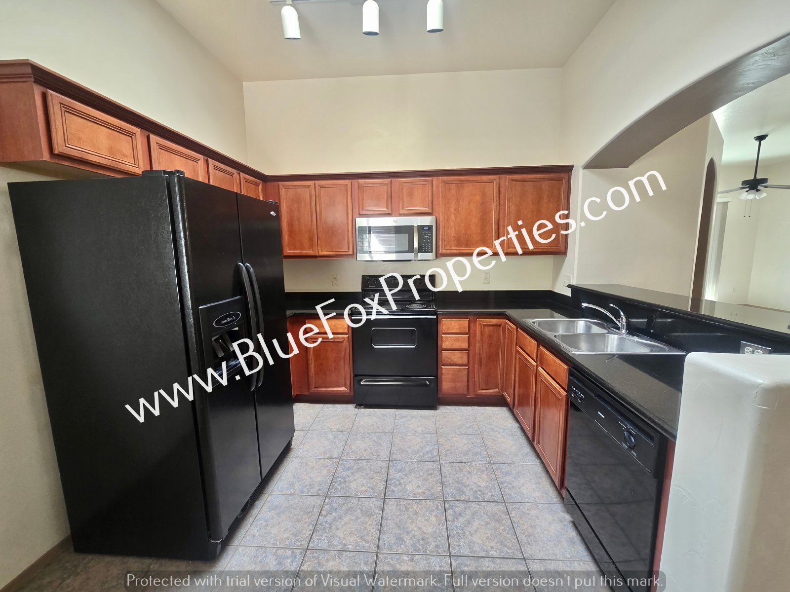 5541 North Silver Stream Way property image