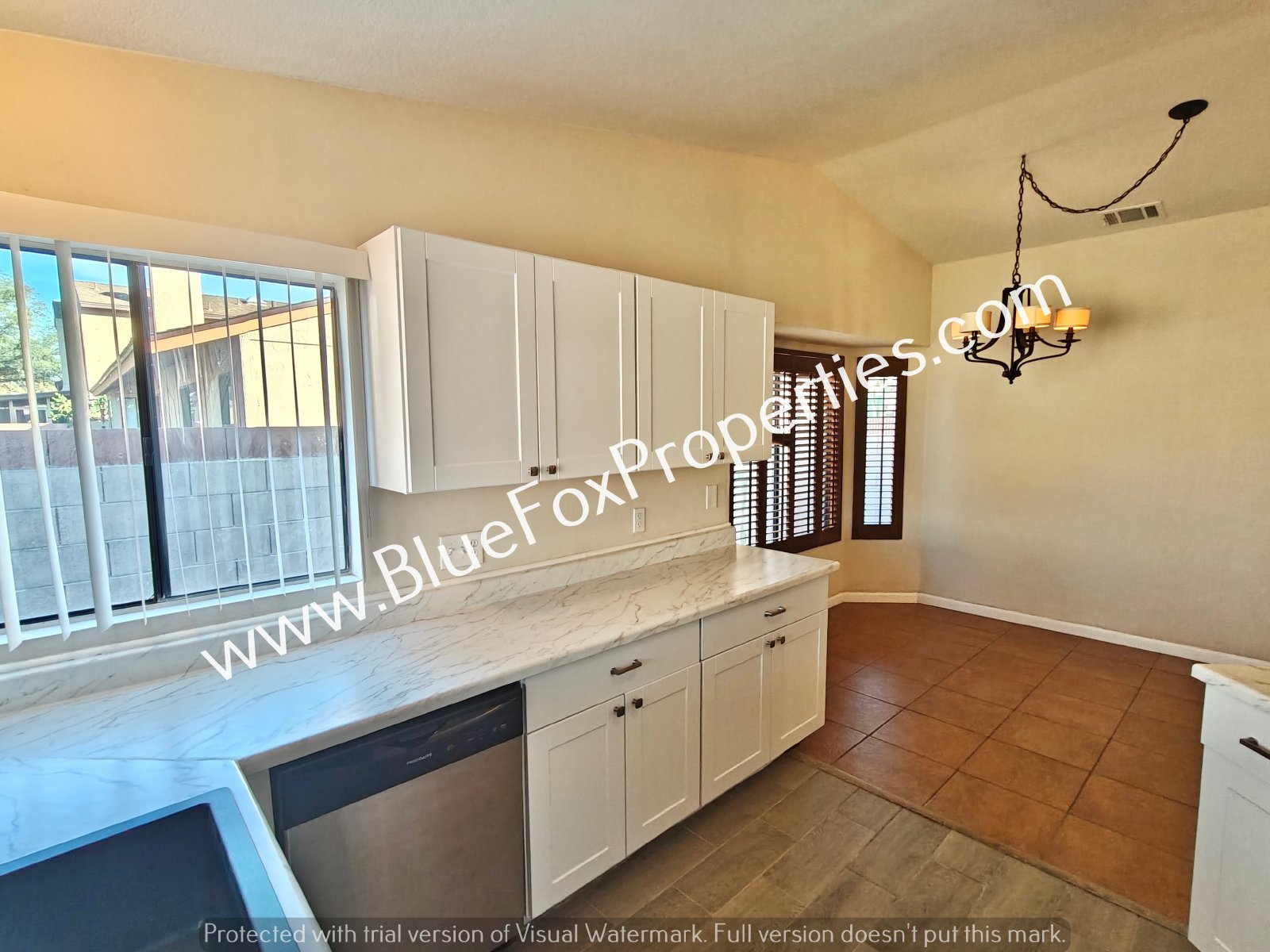 2540 W Falbrook Way property image