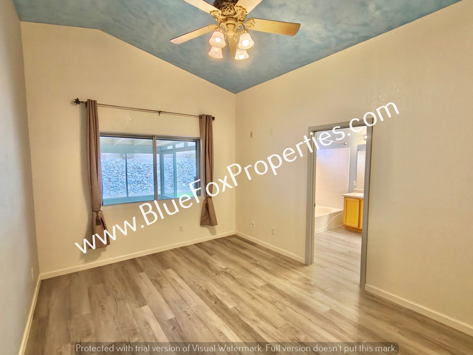 5524 W Guild Springs St property image