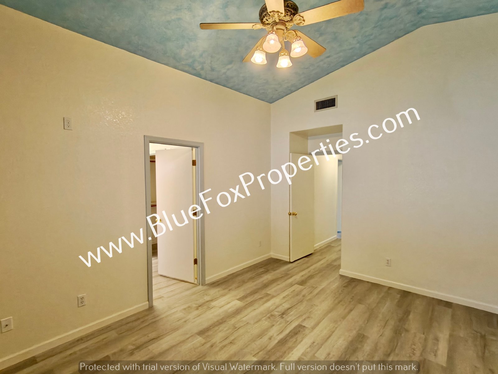 5524 W Guild Springs St property image