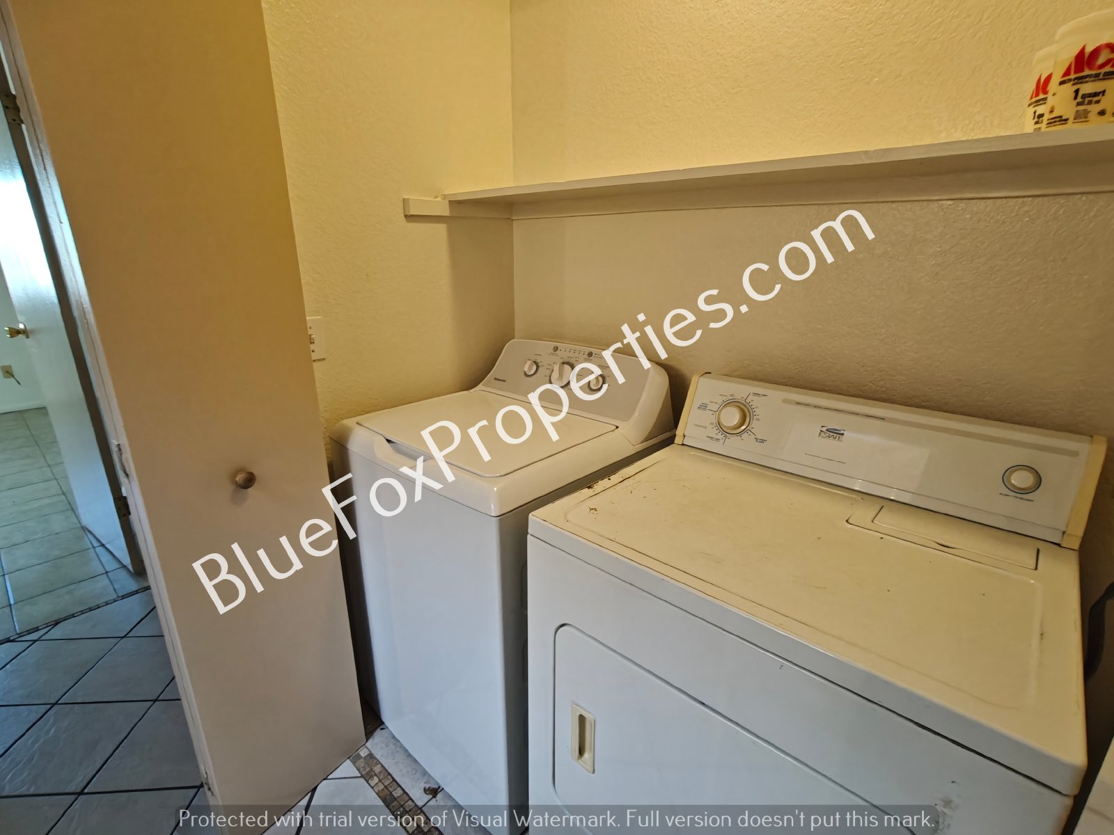 2718 W. Jennie Place property image