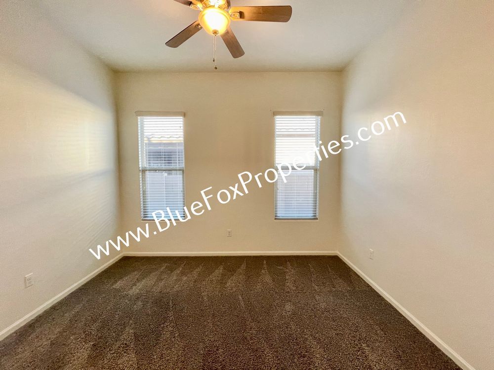 11067 W Fountain View Drive property image