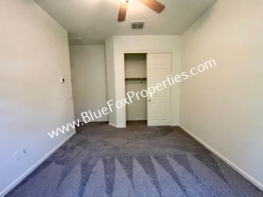 11067 W Fountain View Drive property image