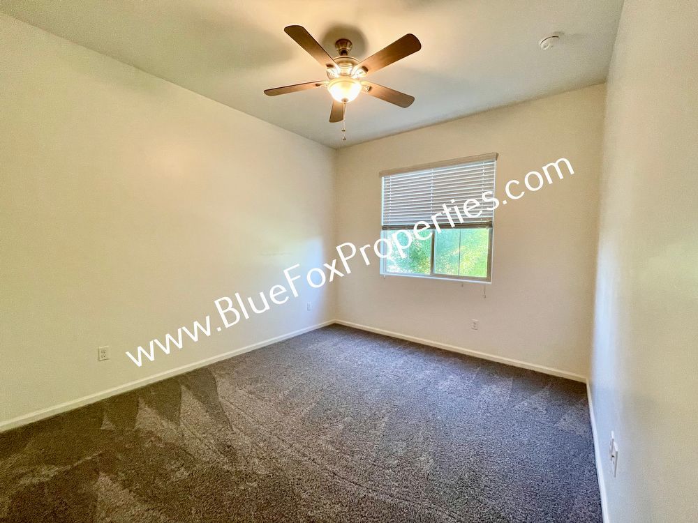 11067 W Fountain View Drive property image