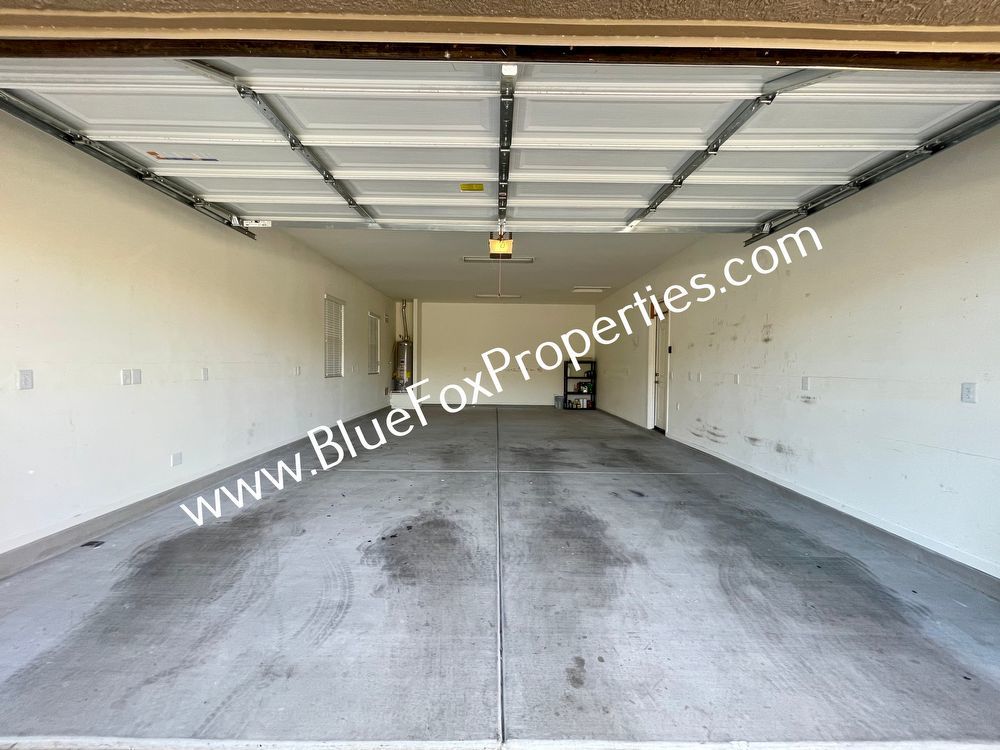 11067 W Fountain View Drive property image