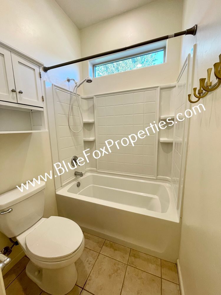 11067 W Fountain View Drive property image