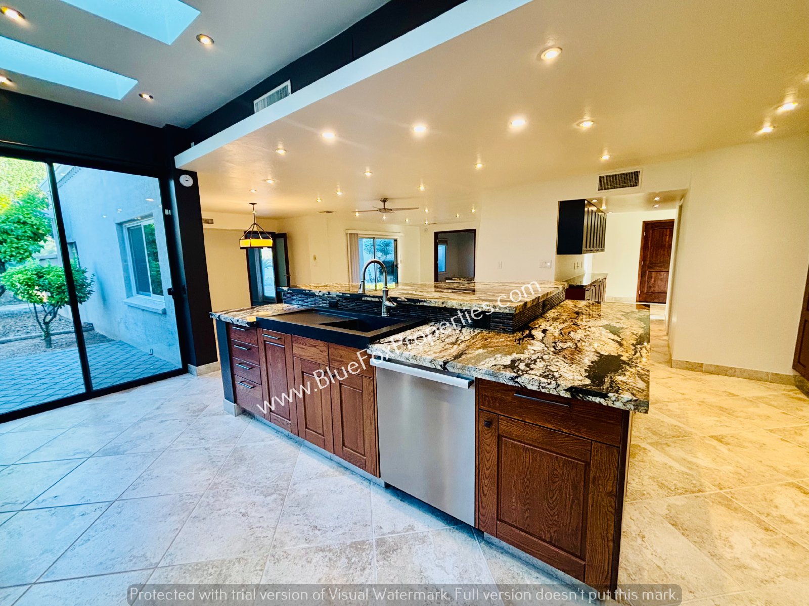 8135 N Casas Way property image