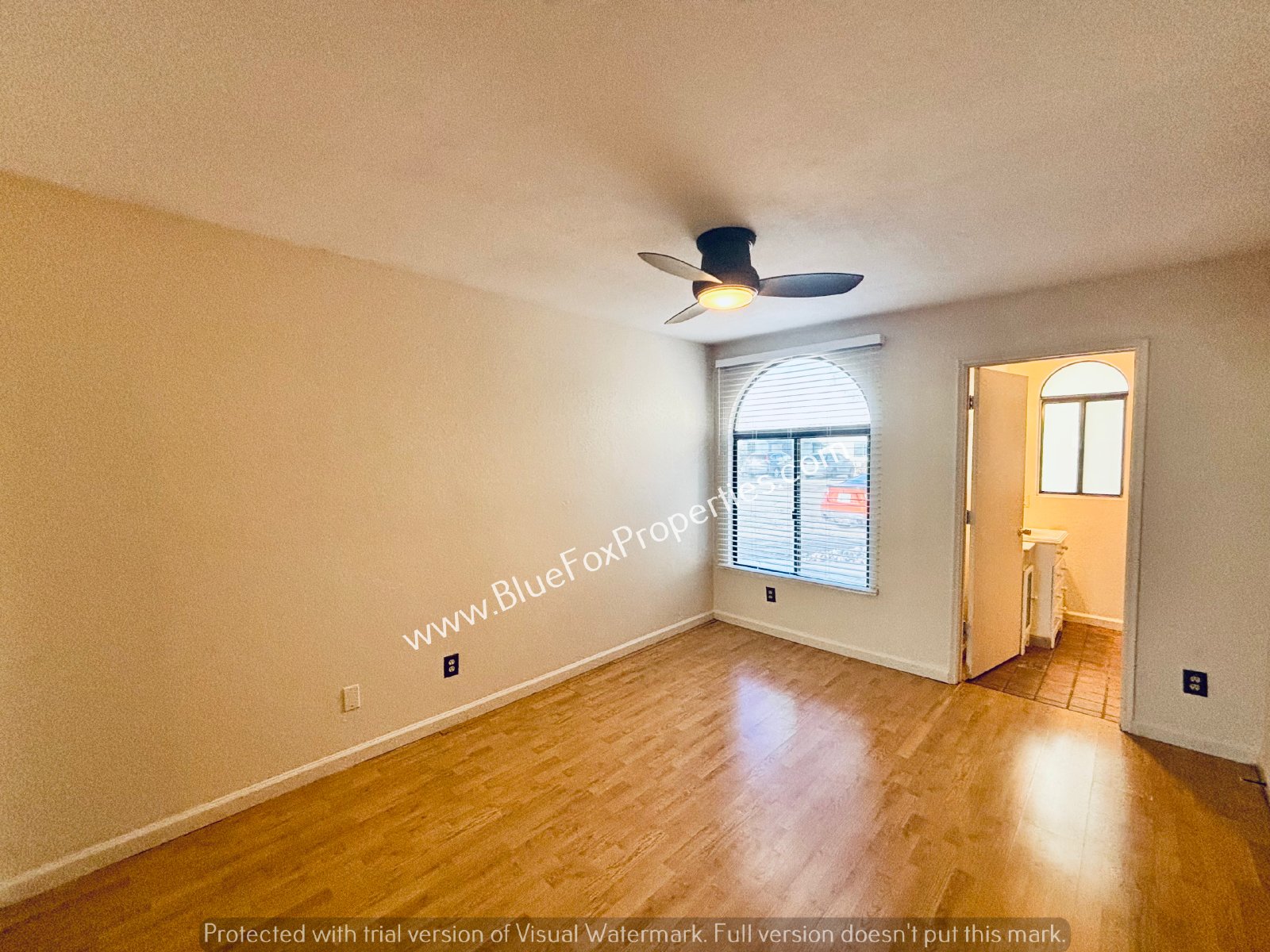 945 East Desert Parkway property image