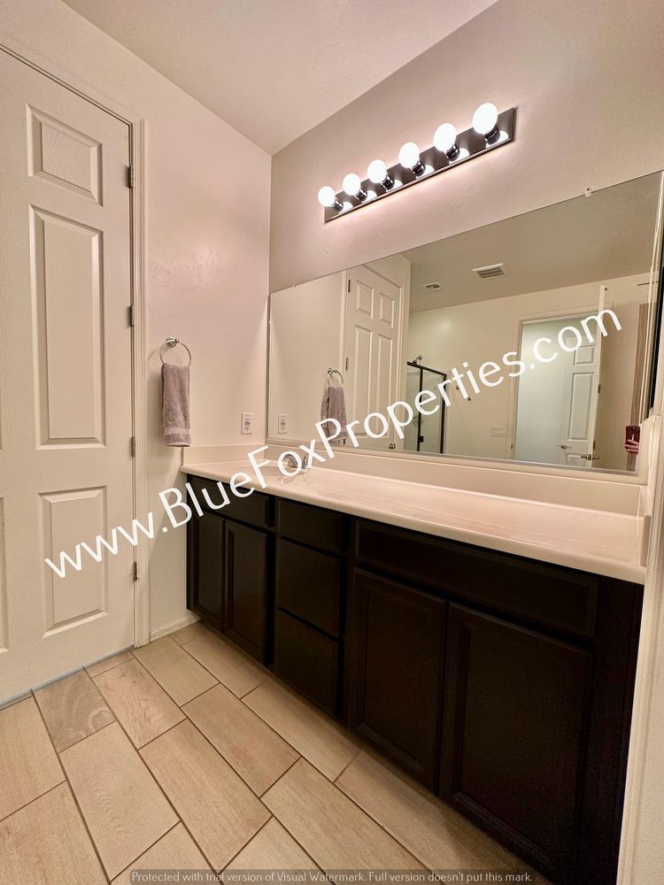 4496 S Saginaw Hill Drive property image