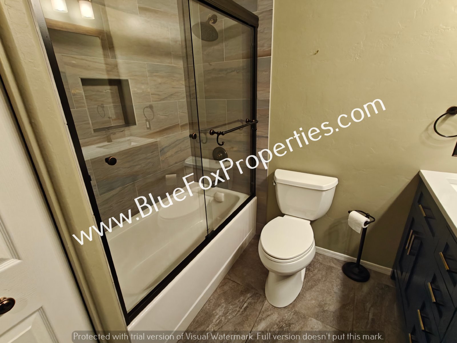 1560 E Sonoran Desert Dr property image