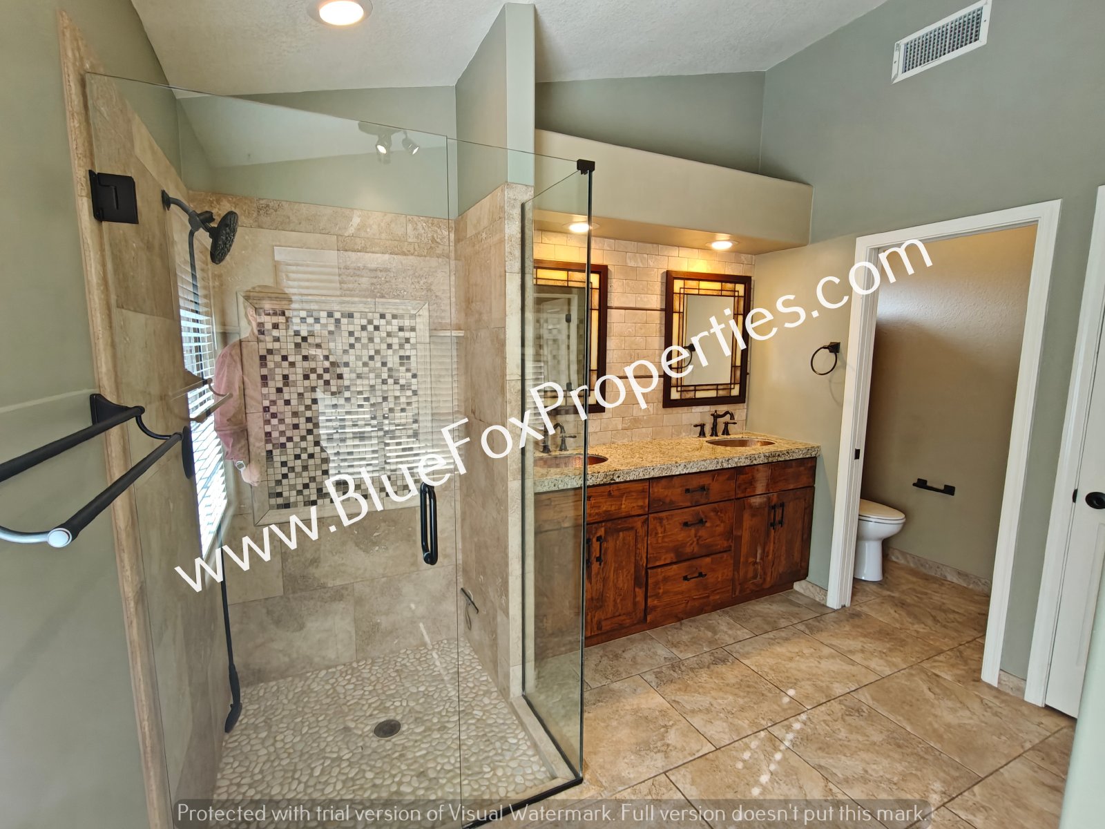 1560 E Sonoran Desert Dr property image