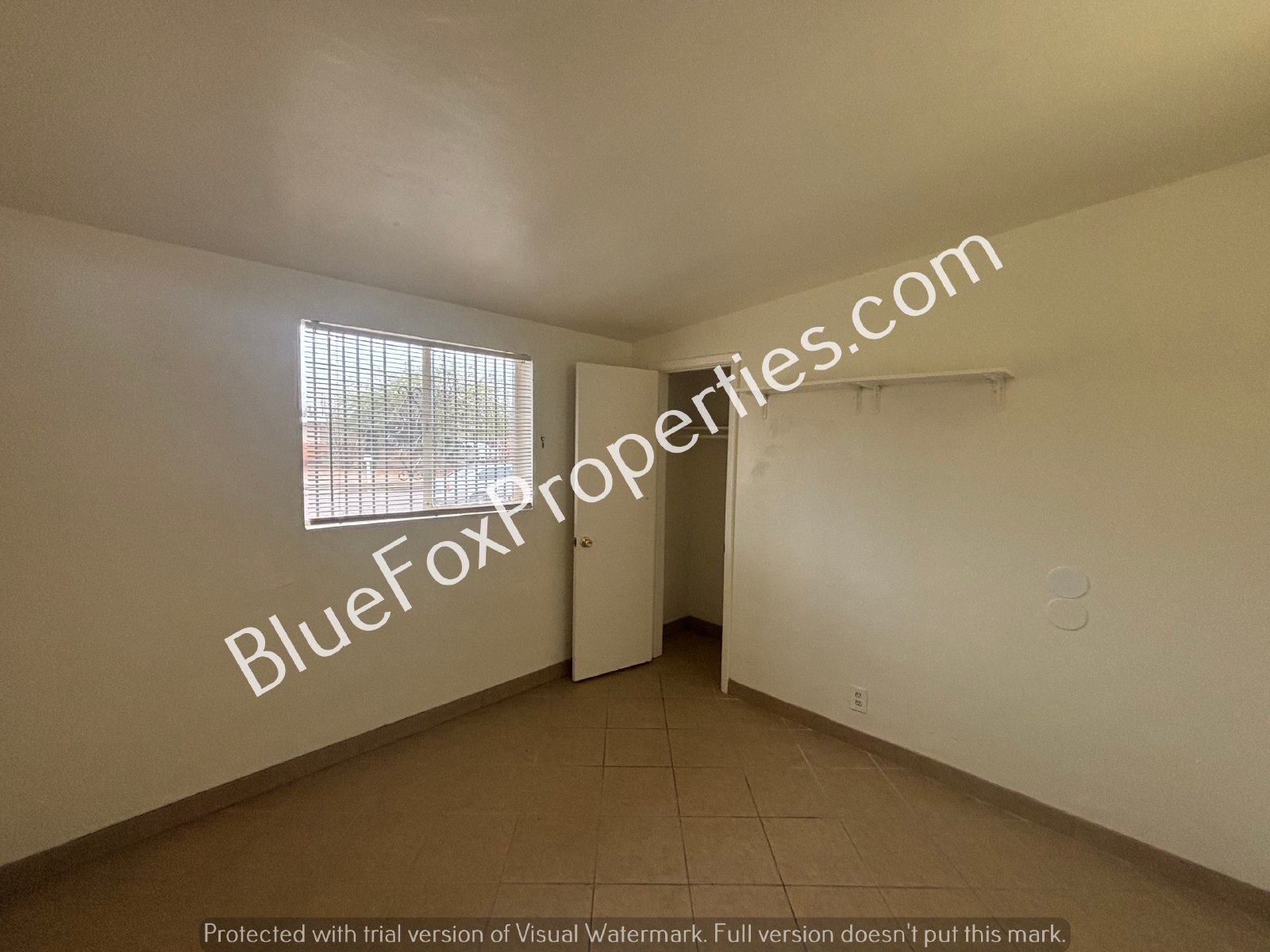 4825 E 23rd Street property image