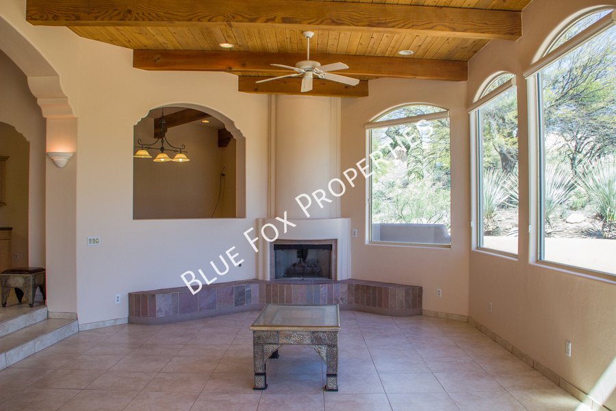 6190 N. Cadena De Montanas property image